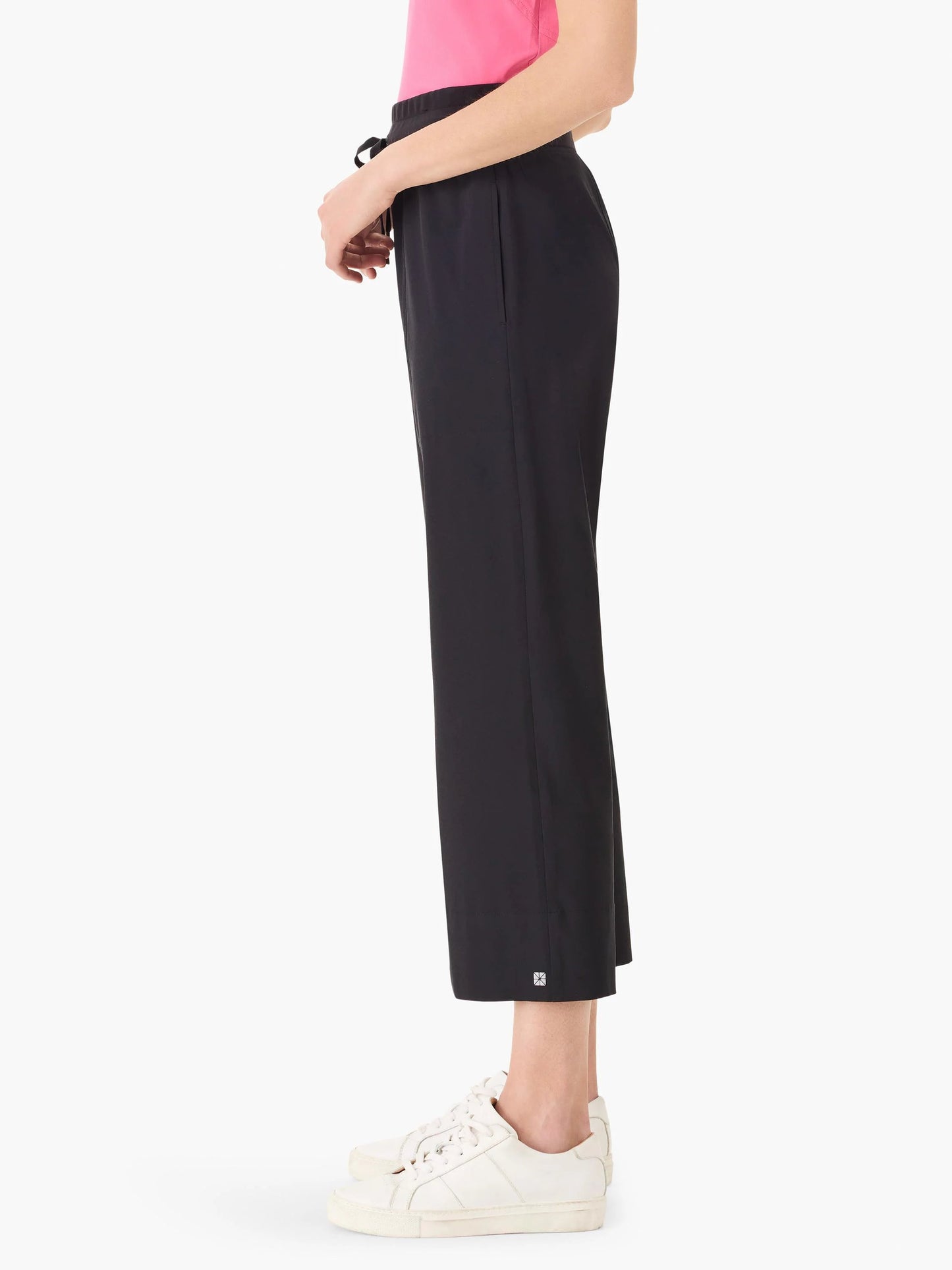 Tech Stretch Wide Leg Crop Pant