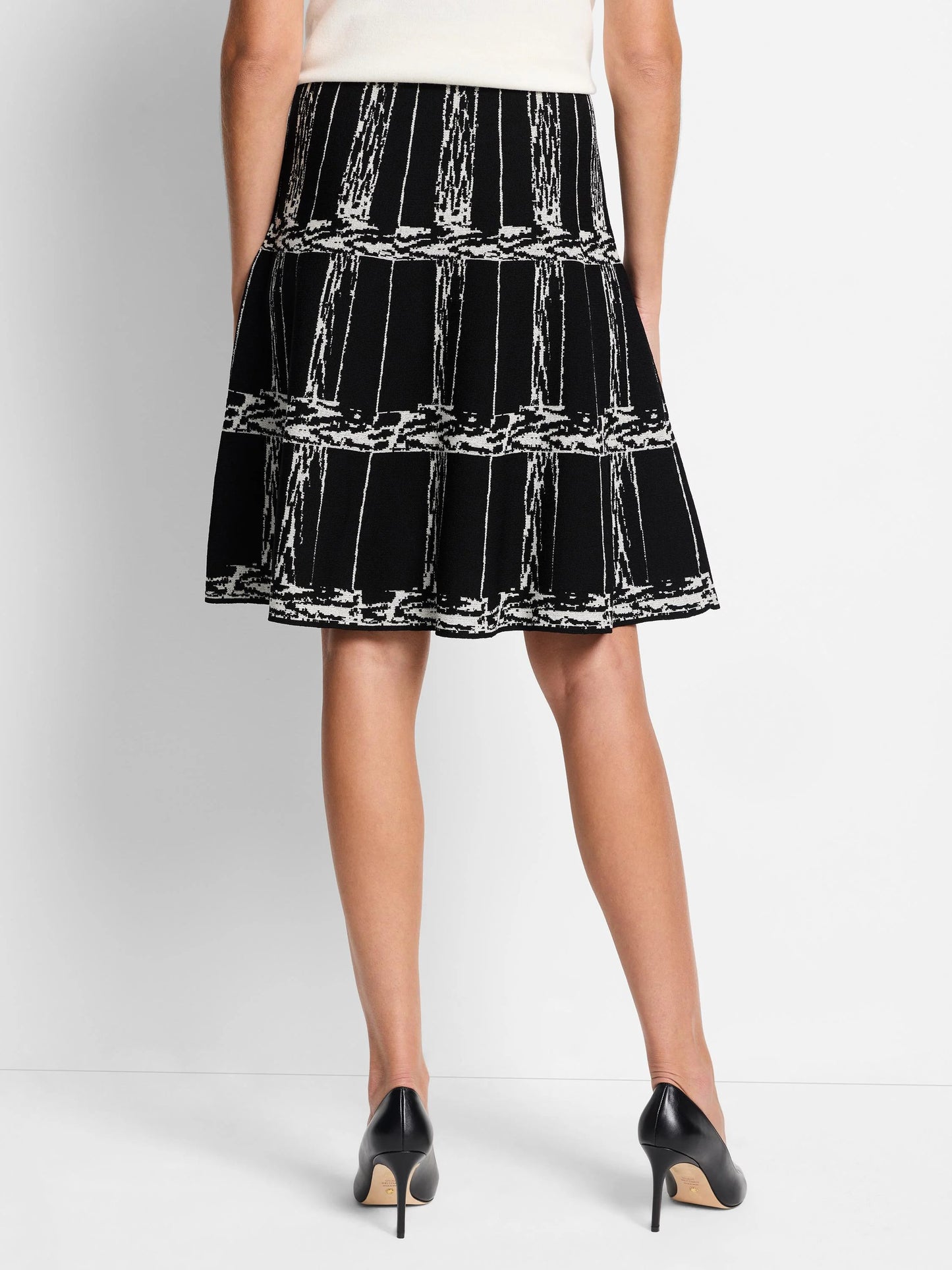 Etched Plaid Knit Skirt